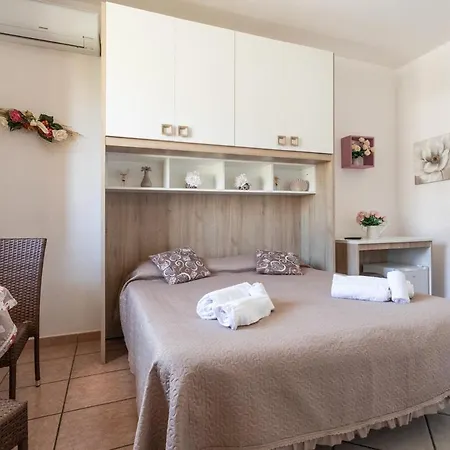 فندق مبيت وإفطار Il Girasole - Salento Reservation