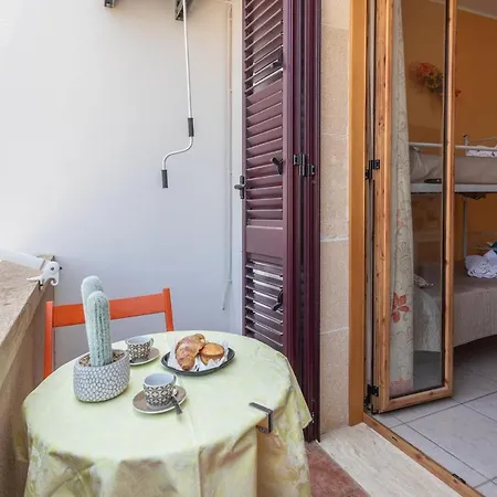 Il Girasole - Salento Reservation فندق مبيت وإفطار